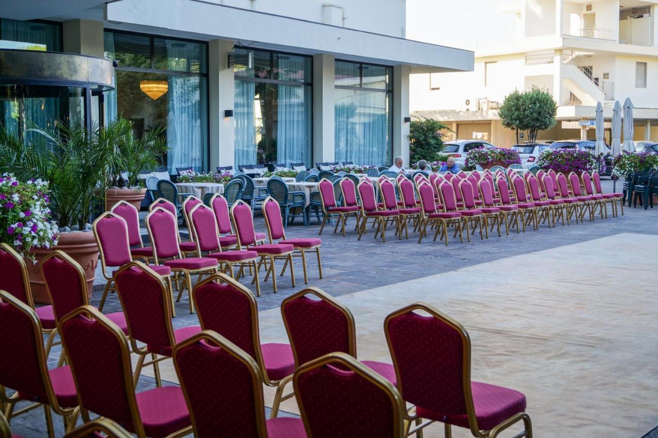 Hotel Internazionale Terme Абано Терме Екстериор снимка