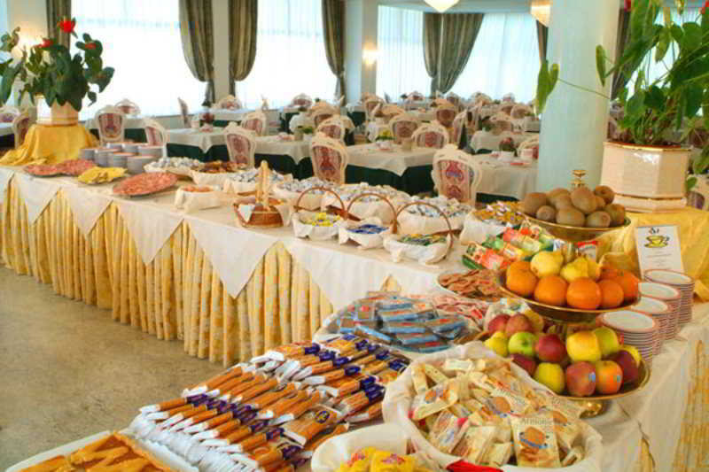 Hotel Internazionale Terme Абано Терме Екстериор снимка